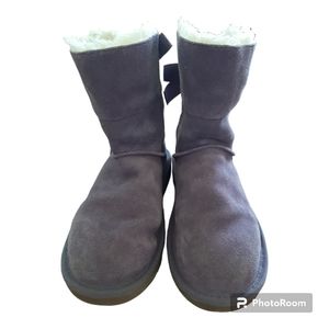 Koolaburra by UGG, Pull On, Winter Suede Snow Boots, Girls Size 3, Lilac,